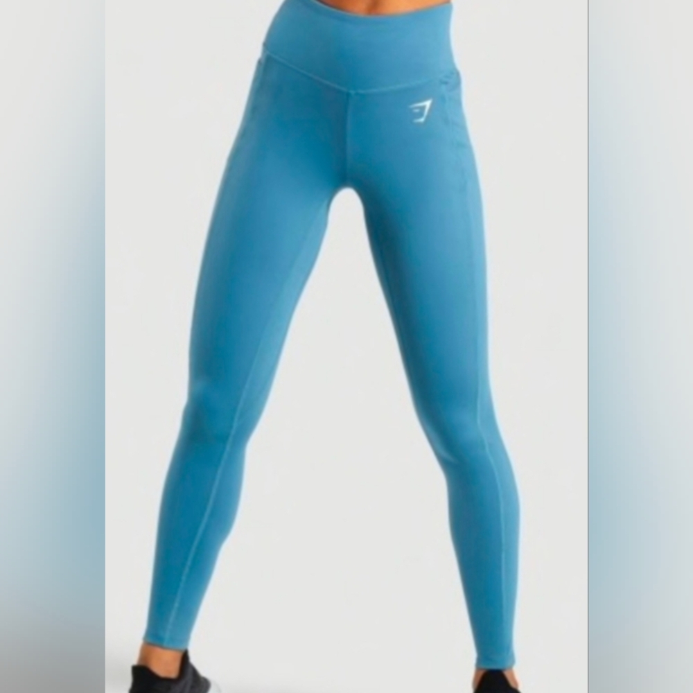 Gymshark Dreamy Blue/Teal Leggings Size Medium